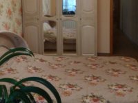 Продам трехкомнатную двухуровневую квартиру в Севастополе на Адмирала Фадеева 21 Б