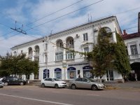 Продается трехкомнатная vip квартира В Севастополе на проспекте Нахимова 1